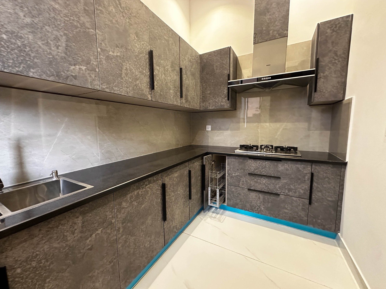 WhatsApp Image 2024-04-27 at 12.22.31 PM