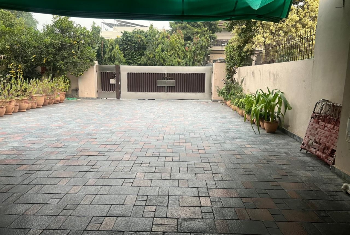House Sale for Sale