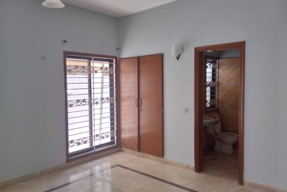 5 Bed House for Rent