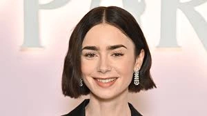 Lily Collins – Classic Sophistication with Contemporary Allure