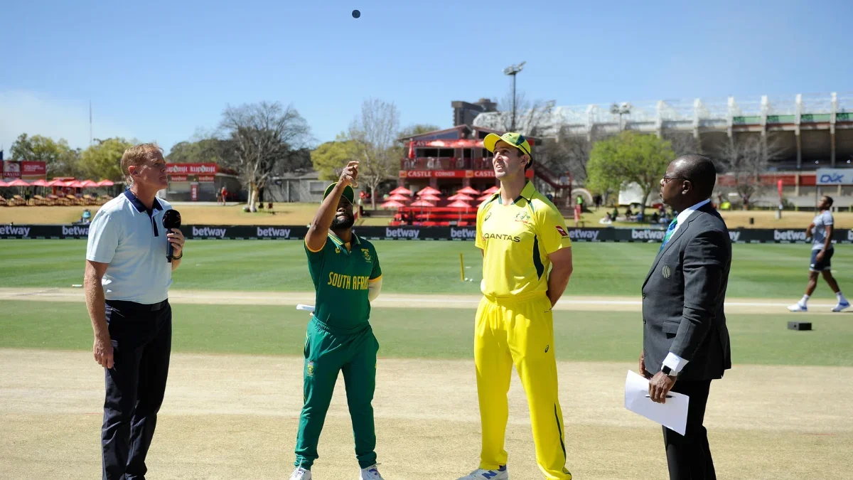 David Hazlewood stars as Aussies take opening T20I, seen during the toss against South Africa in series opener.