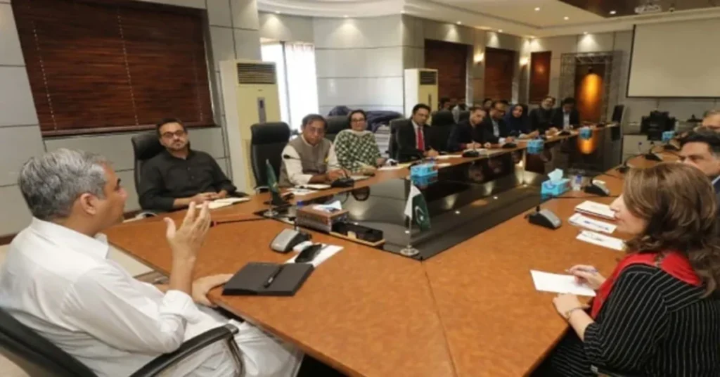 PCB officials in a serious meeting amid controversy as PCB threatens withdrawal from Asia Cup 2025 after handshake incident